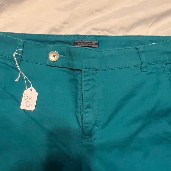 EUC Bandolino capris. Size 12. - Picture 7 of 8